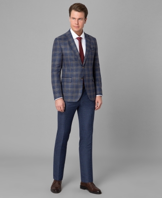  THOMAS BERGER TREND (2009, 176-182, 48, 4)